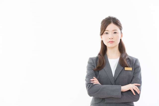 緊急連絡先代行専門業者と行政書士への依頼における明確な違い